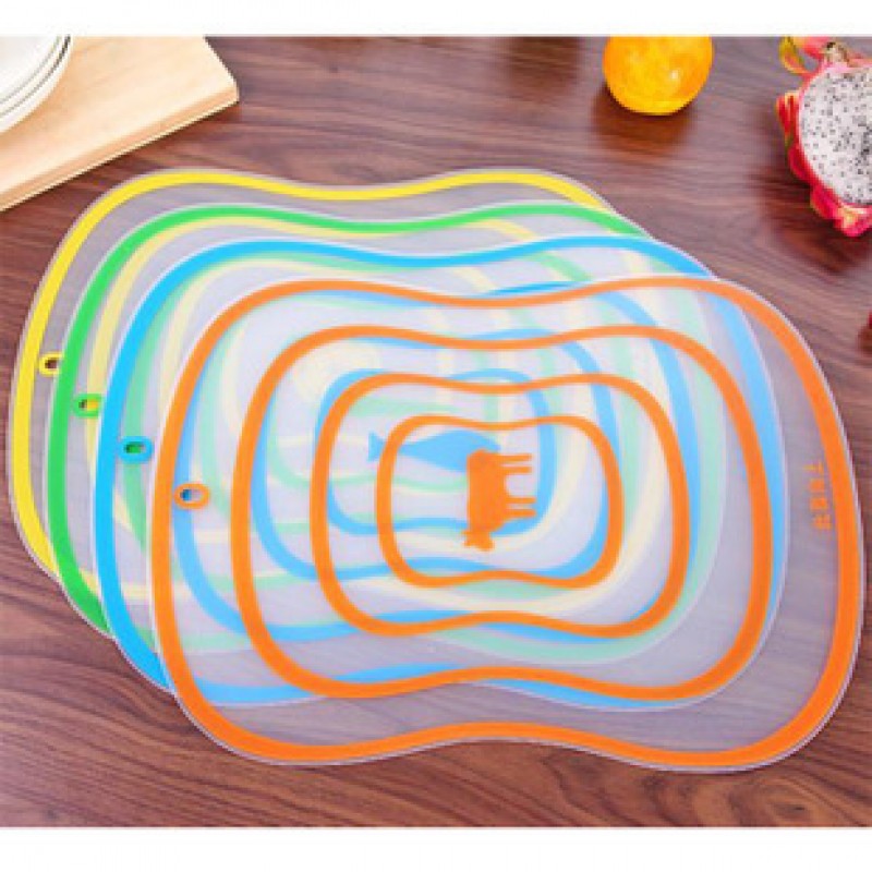 4 Medium Size C04Ew Flexible Cutting Board