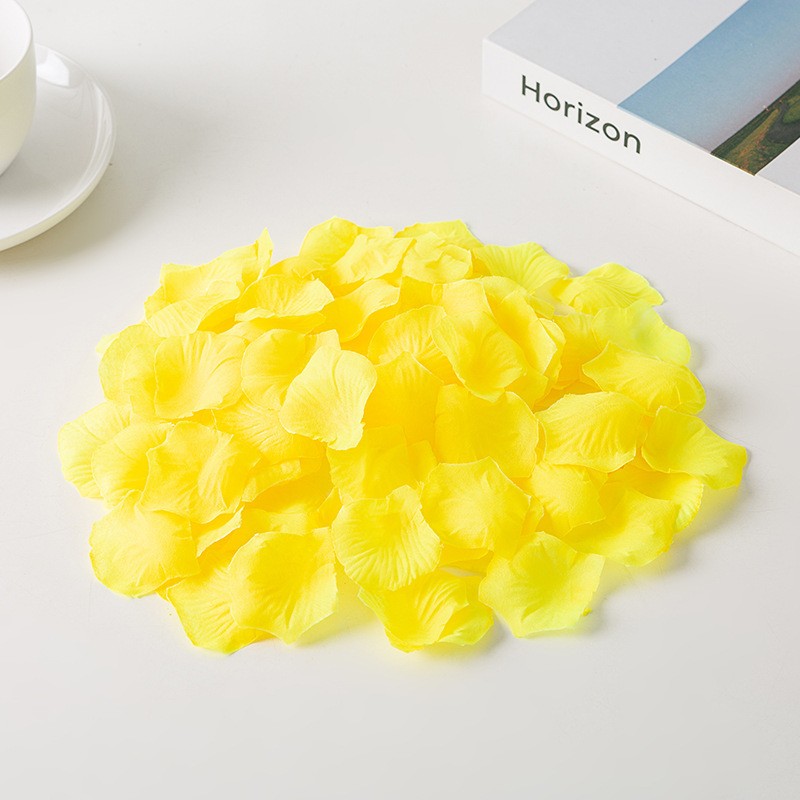 Yellow Simulation Artificial Flower Rose Petals