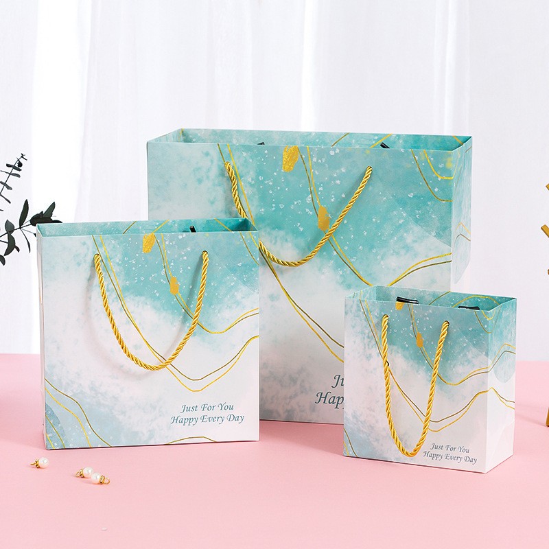 Greens Small 14X15X7 Gift Bag