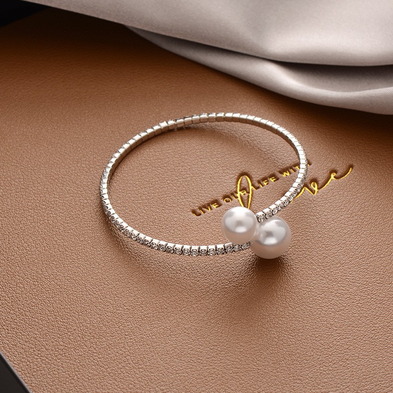 2084# Pearl-Silver Kstyle Bracelet Clearance