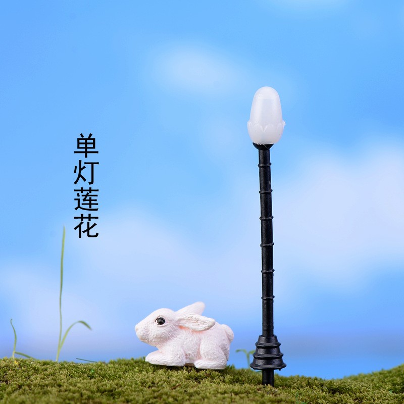 Single Lamp - Lotus Beads Micro Landscape Miniature Crafts Clearance