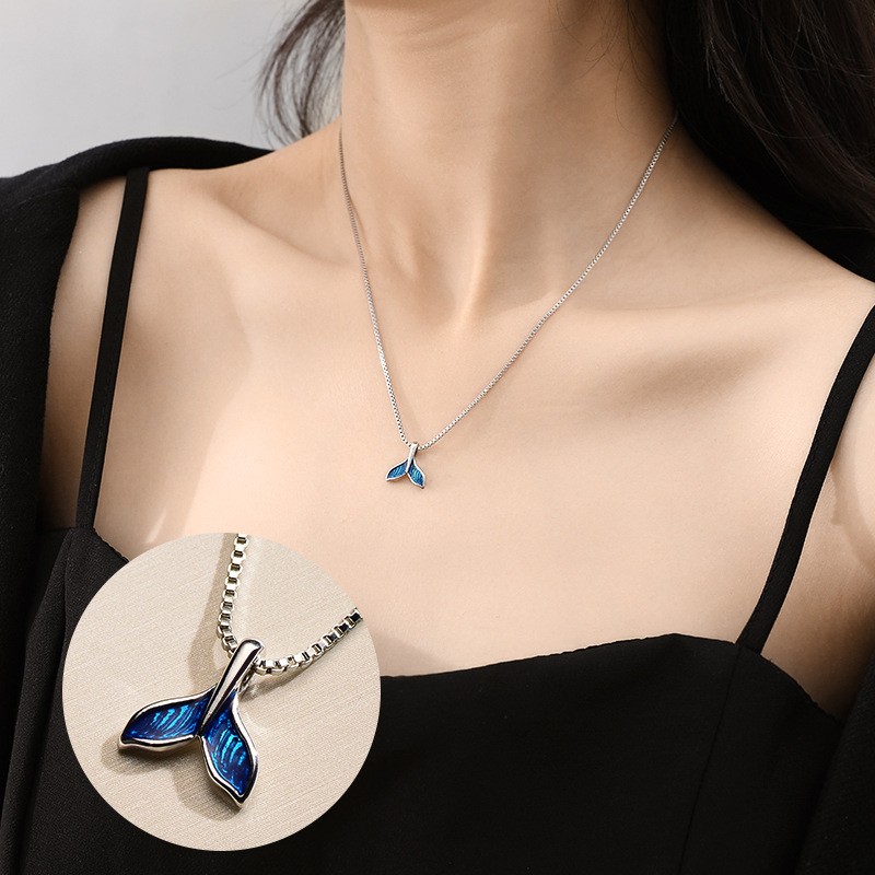 1109# Net Red Fish Tail Kstyle Necklace Clearance