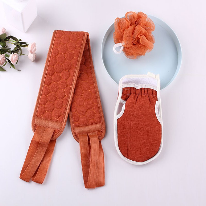 Red Bath Scrubber Set