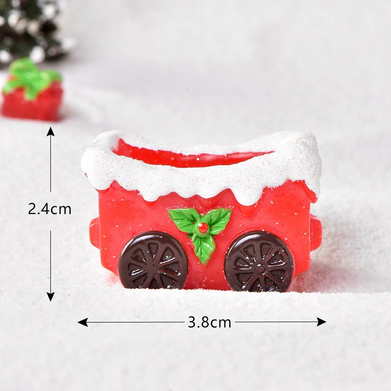 New Christmas Carriage With Green Leaves Christmas Train Series Micro Landscape Miniature Craft Supplies Clearance