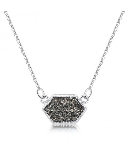 Nz345-Silver and Gray Crystal Cluster Necklace Pendant